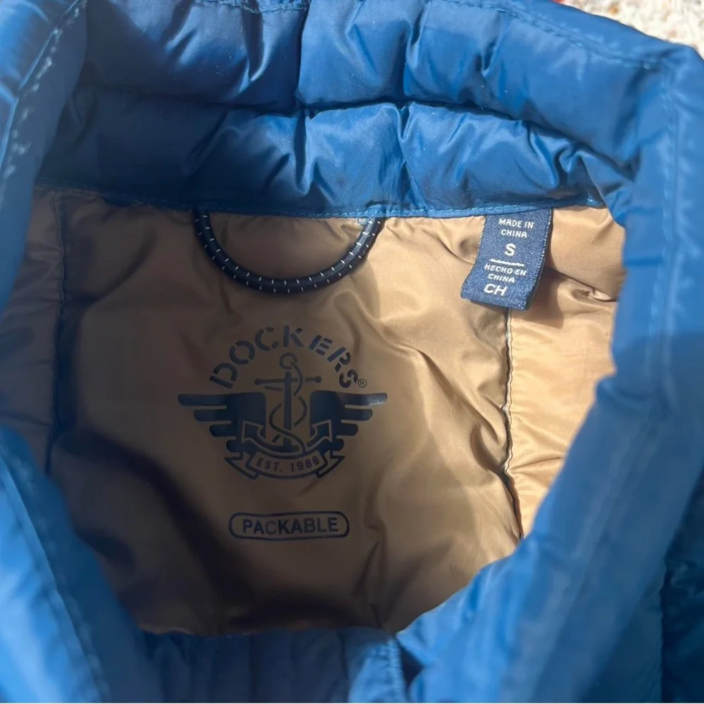 Blue Docker’s Puffer Jacket - Picture 2 of 8